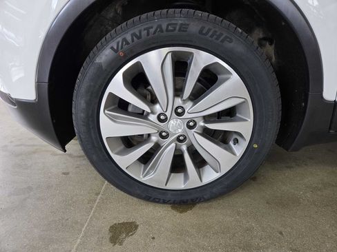 Used 2017 Buick Encore Preferred FWD image 29