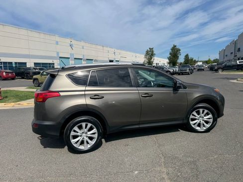 Used 2014 Toyota RAV4 Limited AWD/4WD image 16