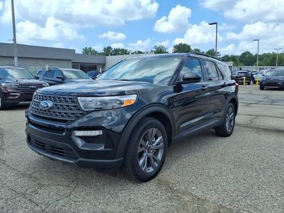 Certified 2024 Ford Explorer XLT w/ Equipment Group 202A