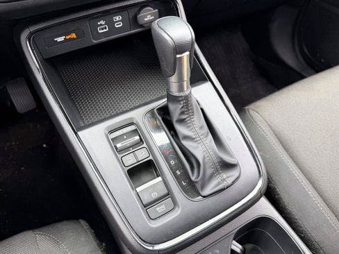 Used 2025 Honda CR-V EX image 18