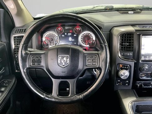 Used 2017 RAM 1500 Sport w/ Black Ram 1500 Sport Group AWD/4WD image 9