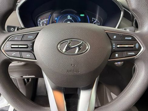 Used 2019 Hyundai Santa Fe SEL FWD image 19