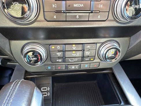 Used 2020 Ford F150 Limited w/ Trailer Tow Package image 15