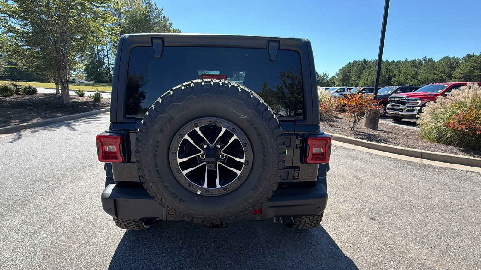 New 2027 Jeep Wrangler Unlimited Rubicon 392 AWD/4WD image 9