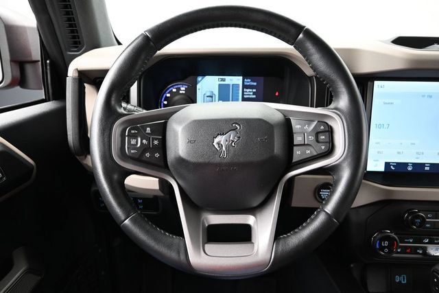 Used 2023 Ford Bronco Wildtrak AWD/4WD image 25