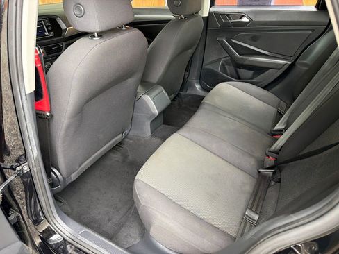 Used 2021 Volkswagen Jetta SE FWD image 27