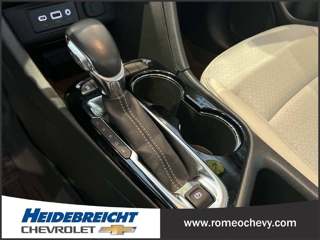 Used 2023 Buick Encore GX Select FWD image 25