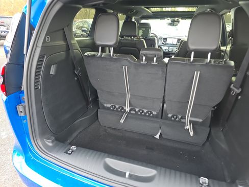 New 2026 Chrysler Pacifica Select image 36