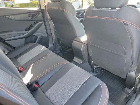 Used 2021 Subaru Crosstrek 2.0i Premium AWD/4WD image 25