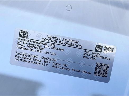 New 2026 Cadillac Optiq Luxury 1 RWD image 18