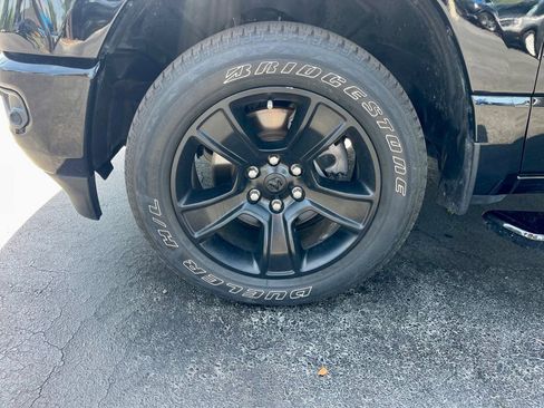 Used 2022 RAM 1500 Big Horn AWD/4WD image 5