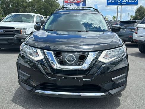 Used 2017 Nissan Rogue SV w/ Midnight Edition FWD image 3