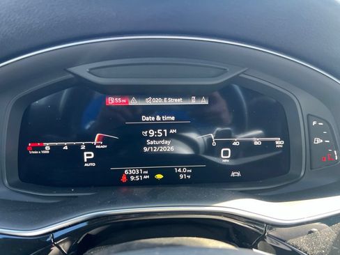 Used 2021 Audi Q8 Premium AWD/4WD image 13