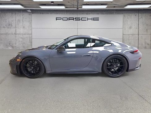 Certified 2026 Porsche 911 GT3 RWD image 2