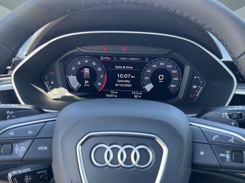 New 2025 Audi Q3 2.0T Premium image 19