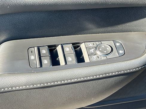 New 2026 Nissan Armada SL AWD/4WD image 9