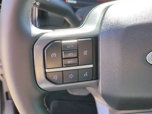 Used 2025 Ford F350 Lariat AWD/4WD image 17