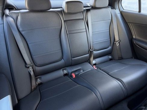 Used 2024 Mercedes-Benz C 300 Sedan image 19