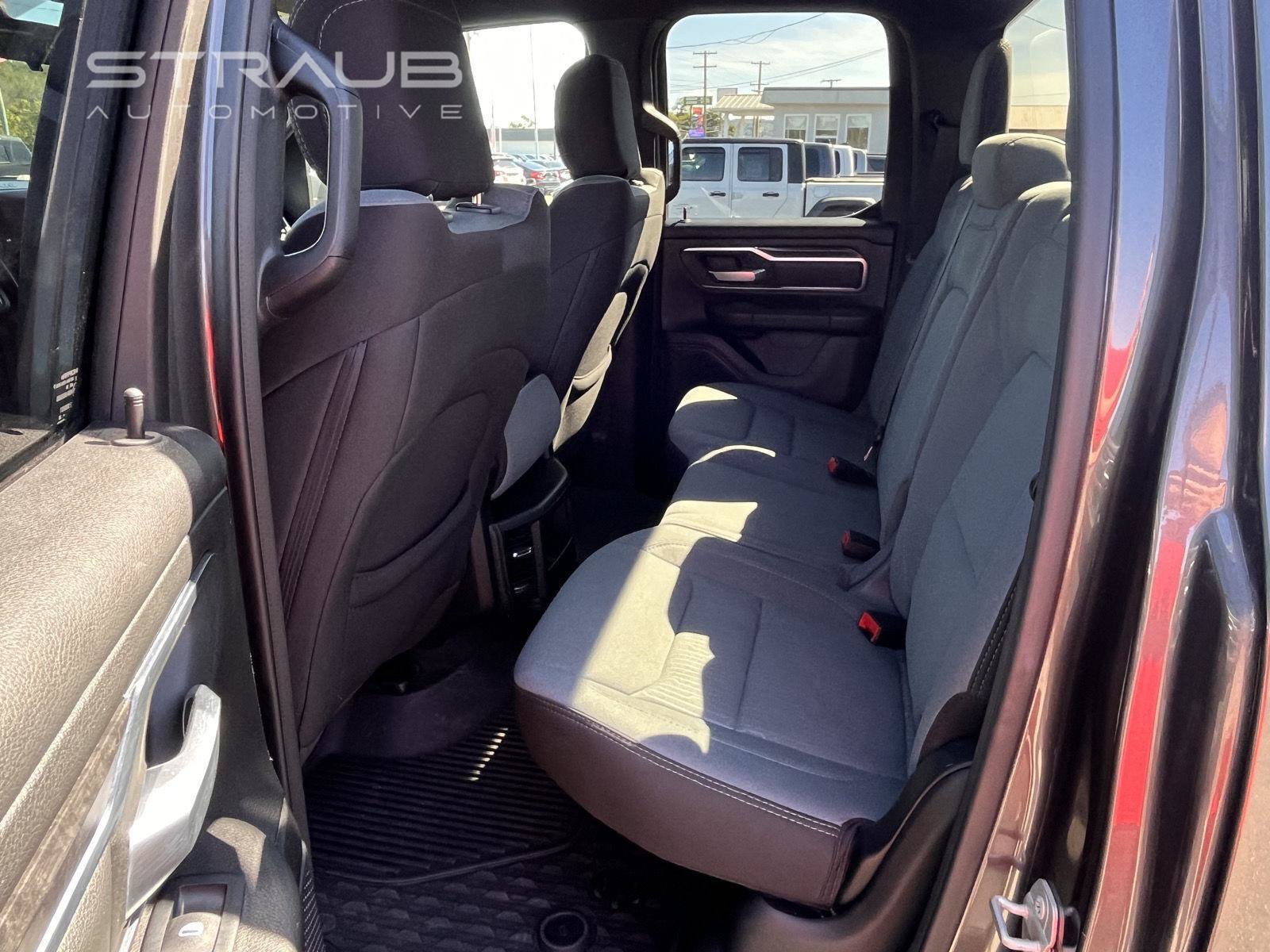 Used 2024 RAM 1500 Big Horn AWD/4WD image 18