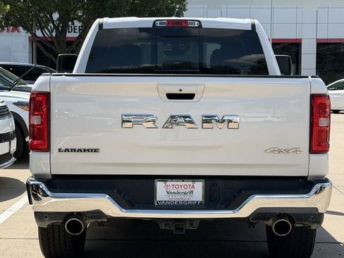Used 2025 RAM 1500 Laramie AWD/4WD image 5