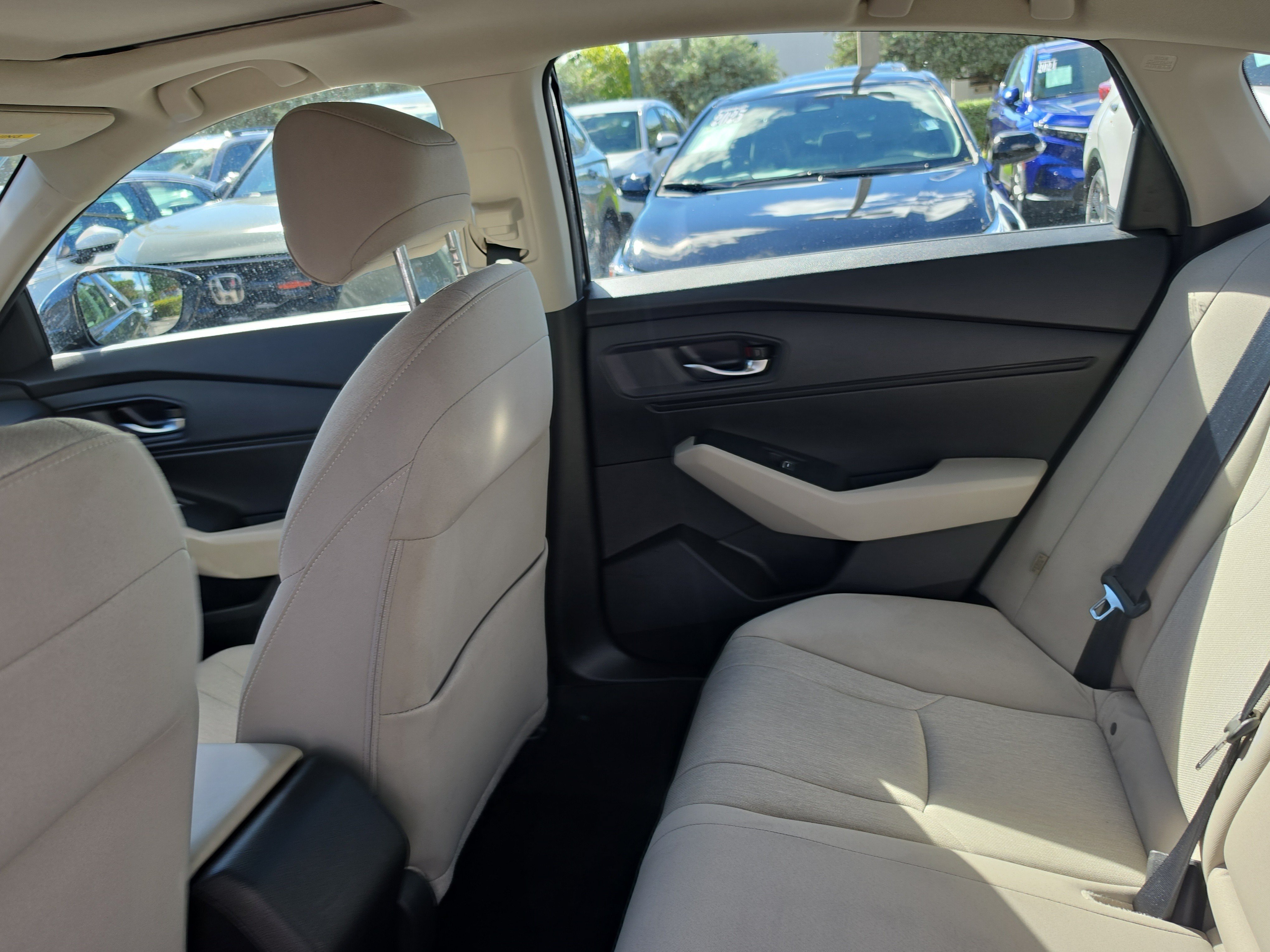Certified 2024 Honda Accord EX image 12