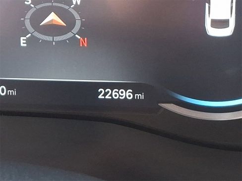 Used 2023 Genesis G70 3.3T w/ Sport Advanced Package image 21