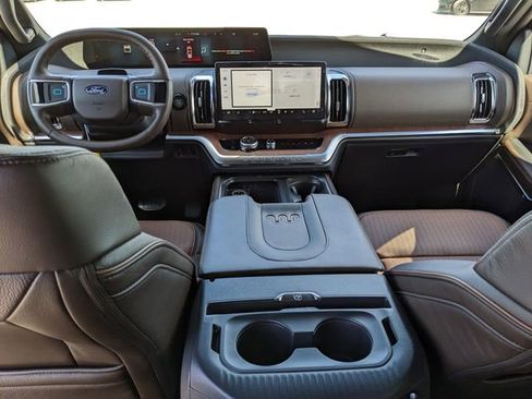 New 2026 Ford Expedition Max King Ranch image 14