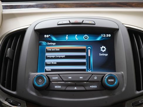 Used 2015 Buick LaCrosse Premium w/ Driver Confidence Package #1 FWD image 16