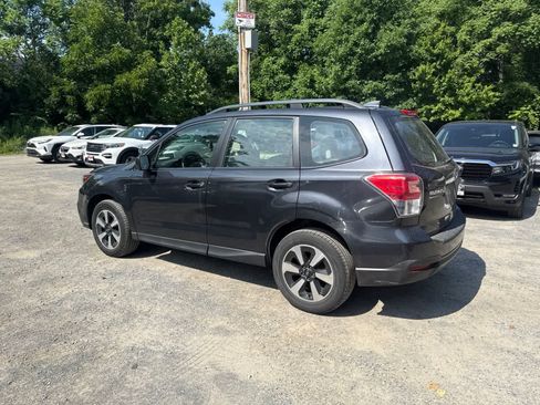 Used 2018 Subaru Forester 2.5i w/ Alloy Wheel Package AWD/4WD image 5