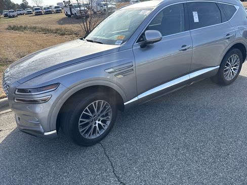 Used 2024 Genesis GV80 2.5T image 5