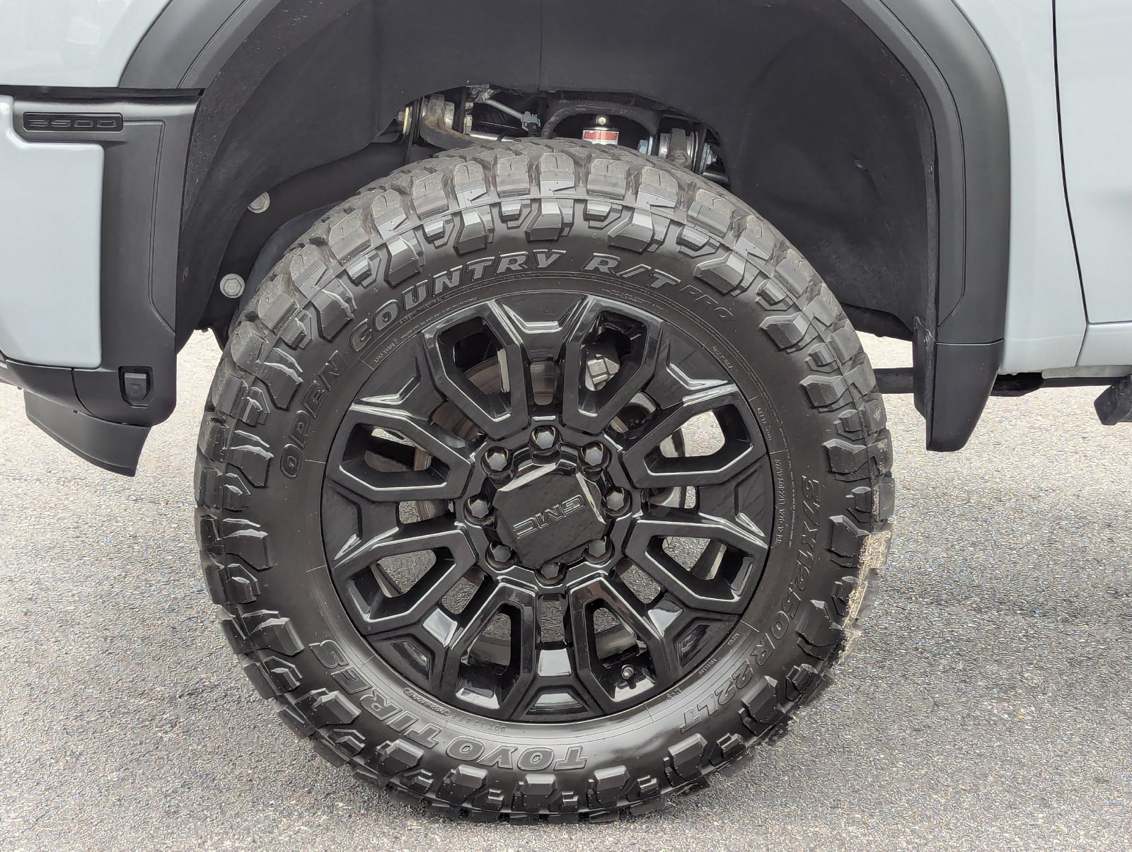 Used 2024 GMC Sierra 2500 AT4 w/ AT4 Premium Plus Package AWD/4WD image 43