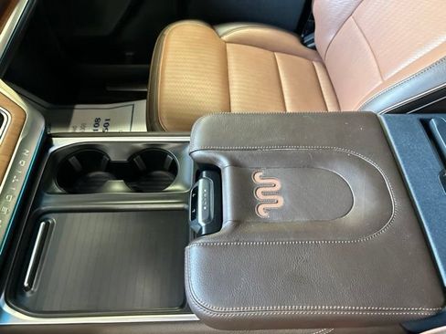 Used 2025 Ford Expedition Max King Ranch AWD/4WD image 14