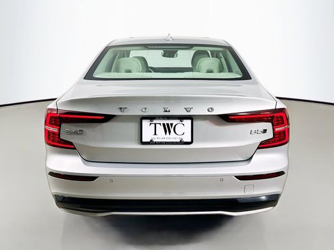 Used 2025 Volvo S60 B5 Plus AWD/4WD image 6