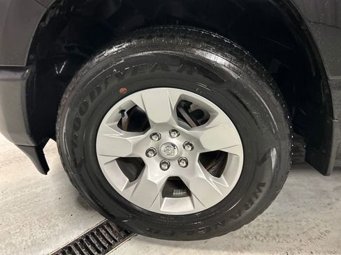 Used 2023 RAM 1500 Tradesman image 9