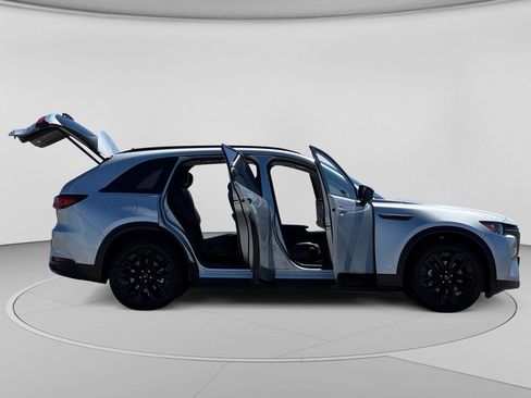 Certified 2025 MAZDA CX-90 Plug-In Hybrid w/Premium Sport AWD/4WD image 31
