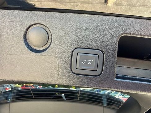 Used 2026 Chevrolet Equinox LT w/ Convenience Package II AWD/4WD image 23