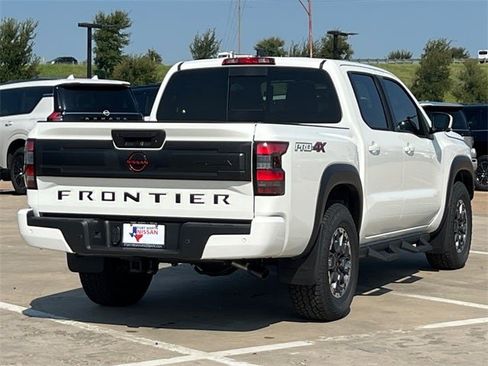 New 2026 Nissan Frontier PRO-4X w/ Pro-4x Convenience Package image 7