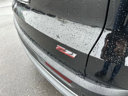 Used 2024 Chevrolet Traverse Z71 image 10