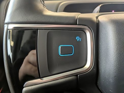 Certified 2025 Ford Expedition Max Platinum image 21