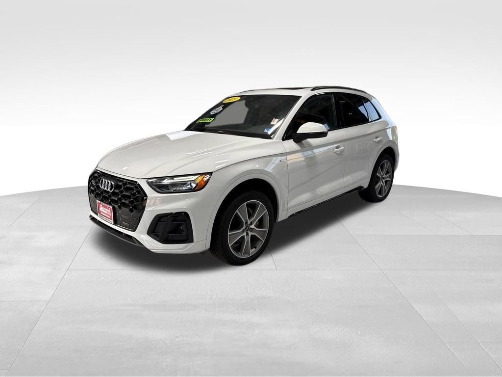 Used 2025 Audi Q5 2.0T Premium AWD/4WD image 2