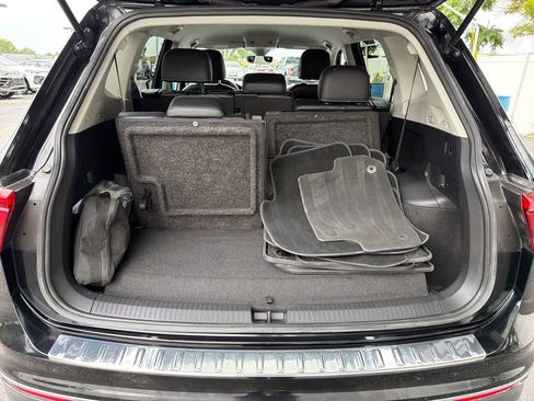 Used 2023 Volkswagen Tiguan SE FWD image 27