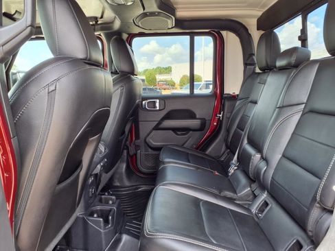 Used 2021 Jeep Gladiator Overland w/ Popular Equipment Package image 5