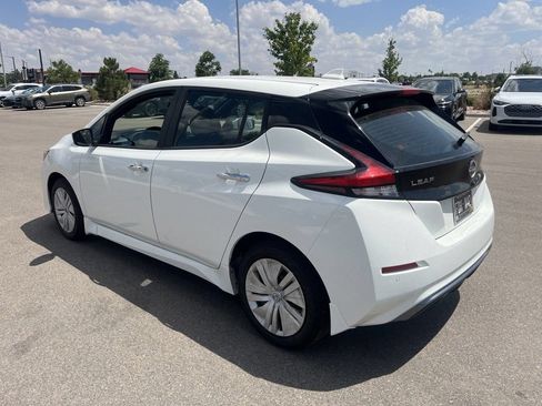 Certified 2025 Nissan Leaf S FWD image 4