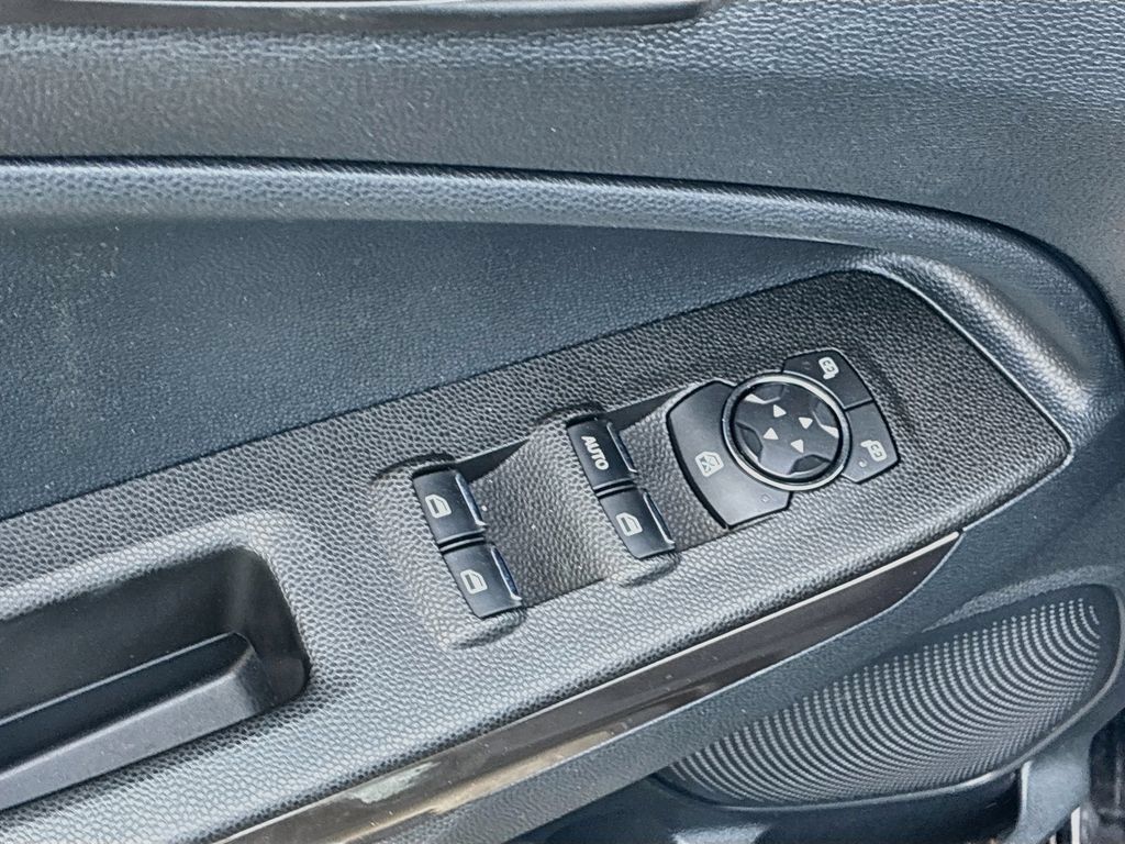 Used 2019 Ford EcoSport SES AWD/4WD image 18
