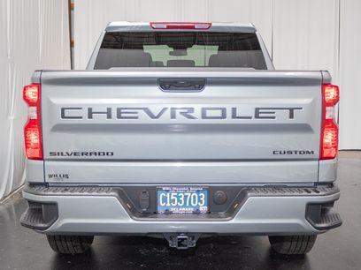 Used 2026 Chevrolet Silverado 1500 Custom w/ LPO, Dark Essentials Package