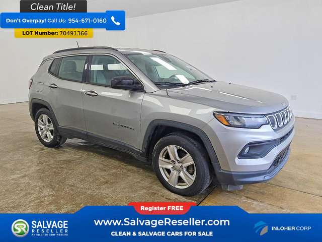 Used 2022 Jeep Compass Latitude FWD image 5