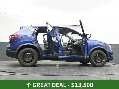 Used 2020 Nissan Rogue Sport S image 75