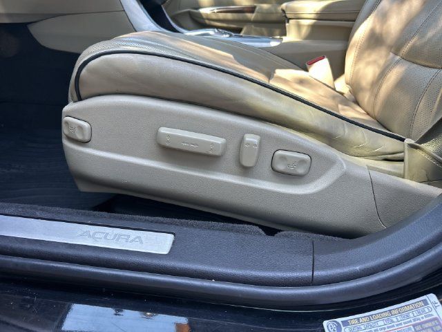 Used 2019 Acura TLX w/ Technology Package FWD image 13