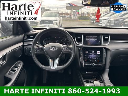 Certified 2022 INFINITI QX50 Luxe w/ Appearance Package image 13