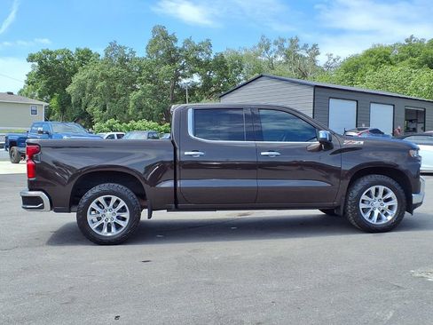 Used 2019 Chevrolet Silverado 1500 LTZ w/ LTZ Plus Package AWD/4WD image 8